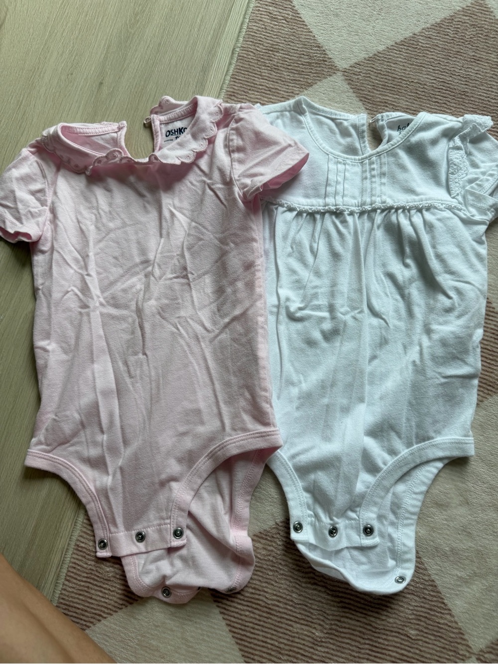 OshKosh B'gosh Pink & White Ruffle-Trim Short-Sleeve Baby Bodysuits - 2 Pack
